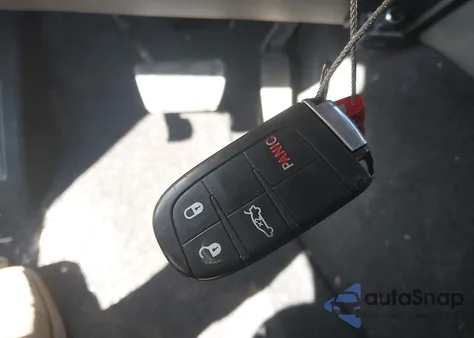 2021 Dodge Challenger Sxt z USA, uszkodzony, nr VIN 2C3CDZAG9MH552541